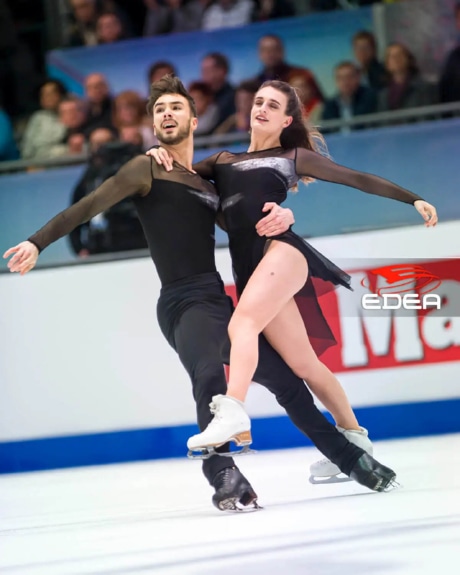 Ice Gallery Skates U.S.